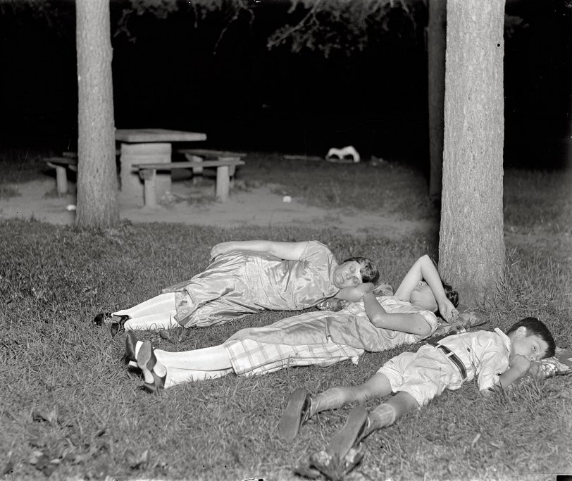 Washington, D.C., in the summer of 1926. "Hot weather, Rock Creek Park." National Photo Company Collection glass negative. View full size.
