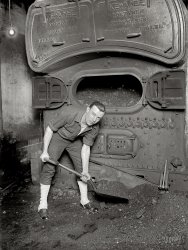 March 8, 1926. "Corporal Charles L. Kessler, U.S.M.C." After whom a mountain in Antarctica is named. National Photo Company glass negative. View full size.