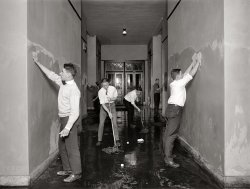 Washington, D.C., circa 1919. "Western High School (renovating)." National Photo Company Collection glass negative. View full size.