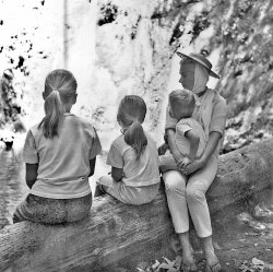 The Clark Kids and Mom on a vacation up the coast from Santa Monica to Big Sur, California. View full size.
(ShorpyBlog, Member Gallery)