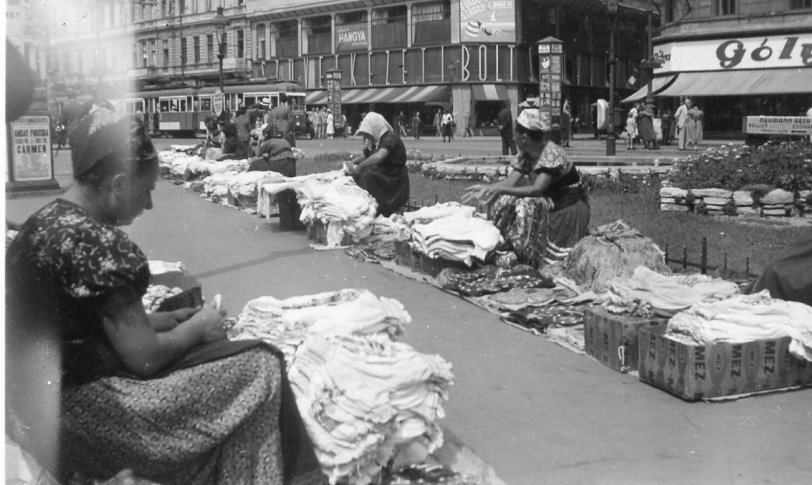 Taken in Budapest, Hungary 1937. View full size.
