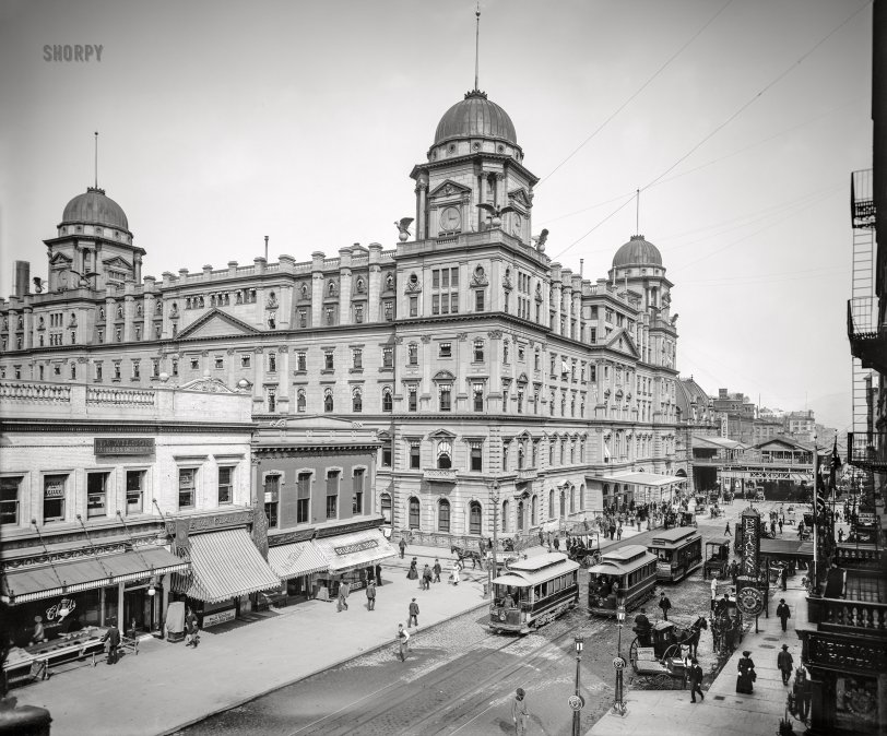 New York circa 1900. "Grand Central Station, E. 42nd Street and Vanderbilt Avenue." 8x10 inch glass negative by William Henry Jackson, Detroit Photographic Company. View full size.
