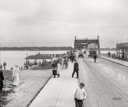 The Detroit River circa 1911. "View of Belle Isle Bridge, taken from East Jefferson Avenue and looking toward Belle Isle." 8x10 glass negative, Detroit Publishing Company. View full size.