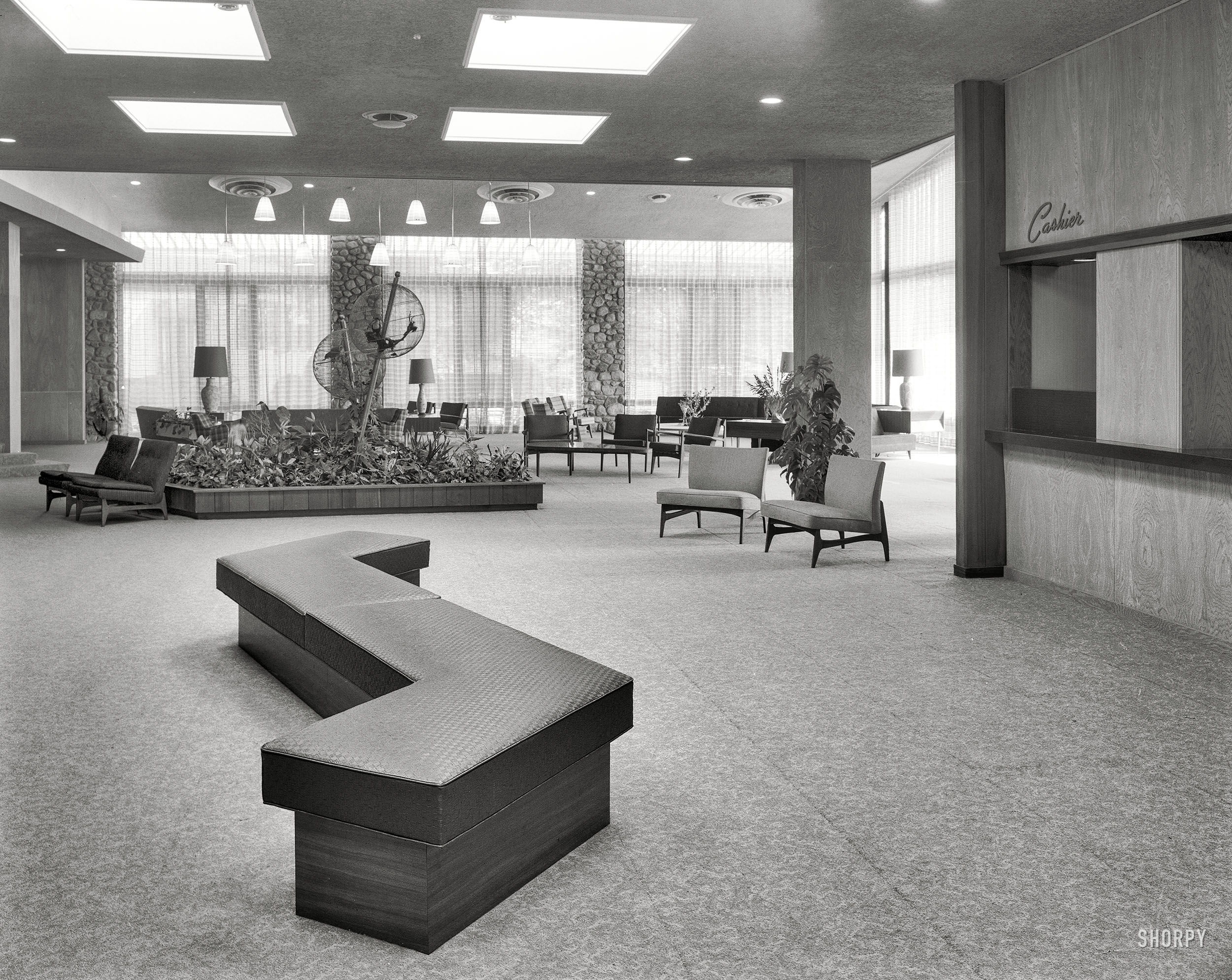 Shorpy Historical Picture Archive :: Lobby S: 1957 high-resolution photo