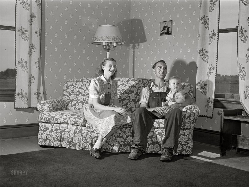 The Happy Homemaker: 1940 | Shorpy Old Photos | Photo Sharing