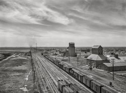 March 1943. "Amarillo, Texas. General view over the city and the Santa Fe railyard." Acetate negative by Jack Delano for the Office of War Information. View full size.