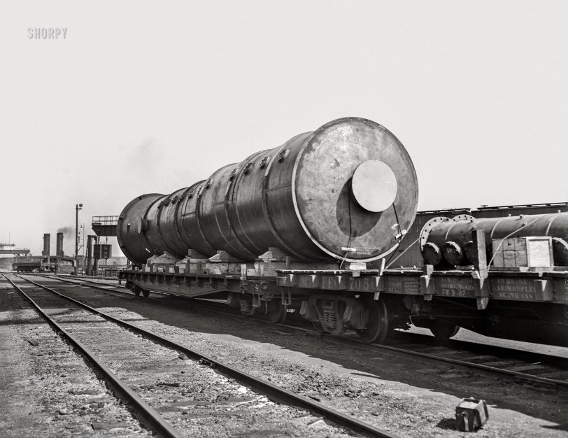 April 1943. "Detroit, Michigan. A section of a boiler on a flatcar." Our third and final look. 4x5 inch acetate negative by Arthur S. Siegel for the Office of War Information. View full size.