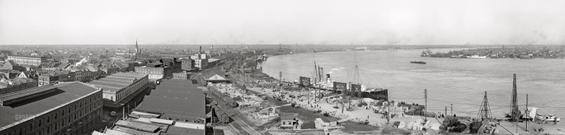 1906. "Mississippi River, Algiers Point (at right), steamship Excelsior -- New Orleans riverfront panorama." Made from four 8x10 inch glass negatives. Detroit Publishing Co. View full size.