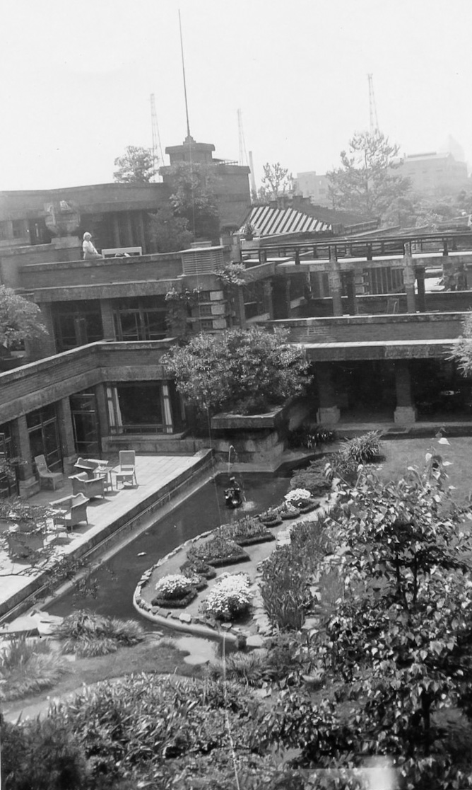 Imperial Hotel, Tokyo, 1936. View full size.
