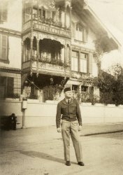 Lt. Mell Bray at the Hotel Emmenthal in Switzerland at the close of WWII.
(ShorpyBlog, Member Gallery)